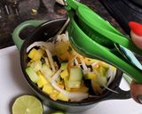 Foto del paso 2 de la receta: Ensalada de Chile y fruta