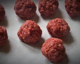 Une image de l'étape 2 de Tajine de keftas à l'œuf.