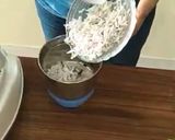 A picture of step 1 of Coconut Chutney.