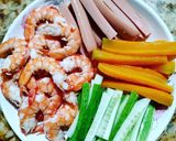 Hình bước làm 1 của món 🍣🍘 Cơm cuộn tôm