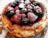 Foto del paso 12 de la receta: Tarta cremosa de queso con frutos rojos