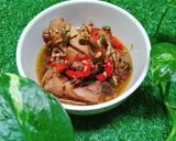 Foto langkah ke 5 dari resep Ayam kecap pedas sederhana.