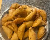 A picture of step 10 of Mawa Gujiya.