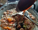 Foto langkah ke 6 dari resep Oseng Cumi Asin Pedas.