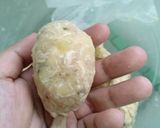 Gambar langkah 5 resipi Kroket Kentang Inti Ayam.