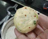 A picture of step 6 of Aloo puri.