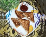 A picture of step 3 of Grilled sandwich with leftover potato vegetable.