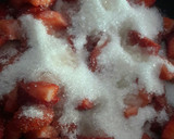 Foto del paso 3 de la receta: Cheesecake con salsa de frutilla 🍓