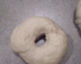 A picture of step 5 of Donuts.