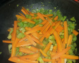 Foto del paso 2 de la receta: Filete con vegetales y pasta estilo chino