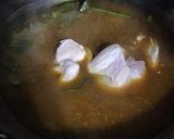 Foto langkah ke 3 dari resep Ayam Goreng Kremes.