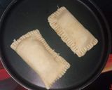 A picture of step 3 of Vegetarian Pizza Puffs.
