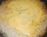 A picture of step 4 of Chicken in Mango and honey Chilli sauce.