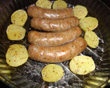 Foto del paso 3 de la receta: Chorizos criollos con patatas al horno