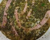 Foto del paso 3 de la receta: Salchichas al verdeo con Roquefort, acompañadas con arroz
