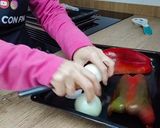 Foto del paso 1 de la receta: Rape en salsa de pimientos asados