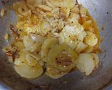A picture of step 3 of Masala Aloo.