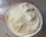 A picture of step 2 of Quick Oreo Panna Cotta.