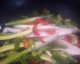 Foto del paso 1 de la receta: Pechuga con vegetales agridulce