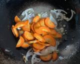 Foto langkah ke 2 dari resep Bihun Goreng Jamur Kuping.