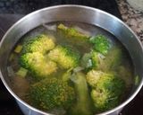 Foto del paso 1 de la receta: Crema de brócoli