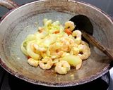 Foto langkah ke 4 dari resep Udang Saos Padang.