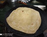 A picture of step 3 of Simple Parantha.