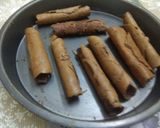 A picture of step 8 of Chocholate Wafer Rolls.