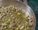 A picture of step 5 of Pork in Tomatillo Green Sauce.