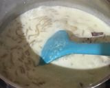 A picture of step 4 of Oats Maggi Custard Kheer.