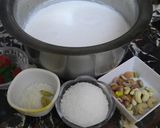 A picture of step 1 of Shahi kheer.