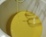 Foto langkah ke 2 dari resep Bolu kukus kuning.