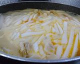 A picture of step 2 of Banh Canh Bot Xat with Shrimp and Pork.