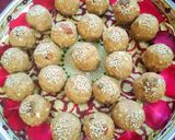 पिन्नी ड्राई फ्रूटस आटा लड्डू (Pinni Dry Fruits Atta Laddu recipe in Hindi) रेसिपी चरण 11 फोटो