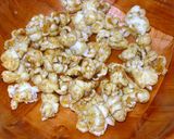 Foto del paso 6 de la receta: Pochoclos salados, picantes saborizados