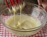 A picture of step 2 of Marble Chiffon Cupcake.