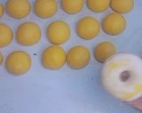 Foto langkah ke 6 dari resep Donat labu kuning metode all in one.