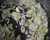 Foto langkah ke 5 dari resep Udang Cumi Saos Padang.