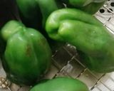 A picture of step 5 of Green Peppers Stuffed with Spanish Tortilla and Onion.