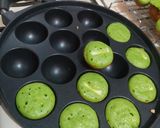 Foto langkah ke 5 dari resep Pukis keju imut.