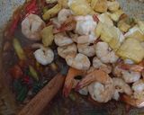 Foto langkah ke 4 dari resep Udang Saos Mentega.