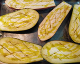 Foto del paso 1 de la receta: Baba Ganoush (Crema de berenjena asada)