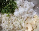 A picture of step 1 of Leftover rice and cabbage balls.