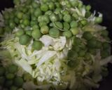 बन्दगोभी मटर की सब्जी (bandgobhi matar ki sabzi recipe in Hindi) रेसिपी चरण 4 फोटो