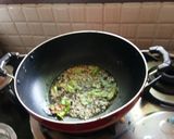 A picture of step 3 of Methi malai paneer.