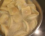 Une image de l'étape 4 de Raviolis à la Provençale.