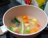 Foto langkah ke 4 dari resep Sop udang (MPASI 1 tahun +).