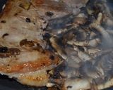Foto del paso 2 de la receta: Solomillo de cerdo con portobello y crema