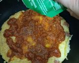 Foto langkah ke 4 dari resep Pizza Nasi Teflon.