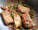 এগ কেক মশলা ফ্রাই রেসিপি ধাপ - 8 ছবি